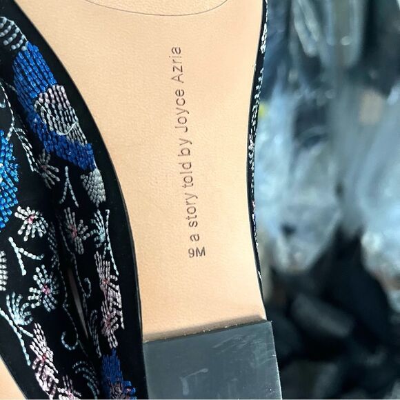 Avec Le Filles Bella Embroidered Low Wedge Mules Slip On NWOB - Picture 9 of 9